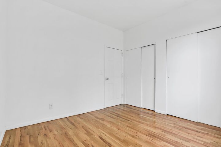 Property Photo:  11 Cuneo Pl 4A  NJ 07307 