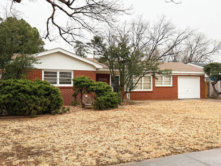 Property Photo:  3009 57th Street  TX 79413 