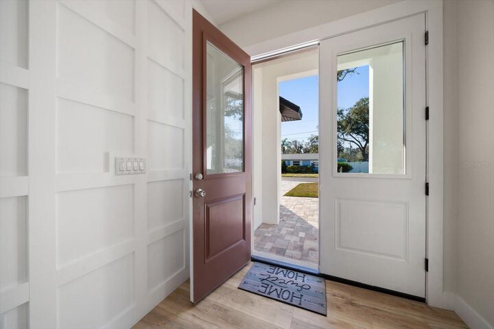 Property Photo: 14733 Sunset Drive FL 33774