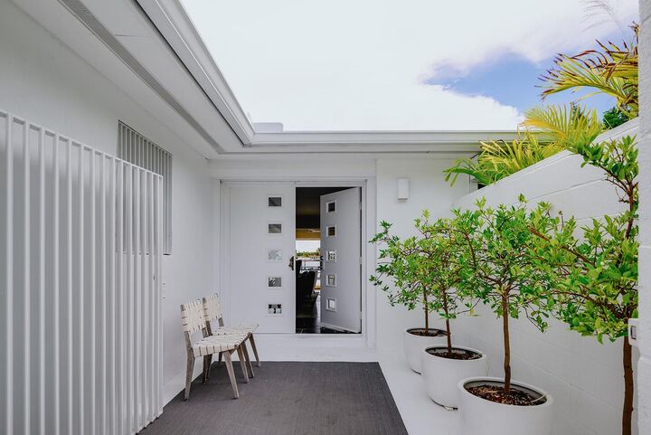 Property Photo:  440 64th Avenue  FL 33706 
