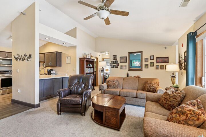 Property Photo:  9213 S Aspen Dr 4  WI 53154 