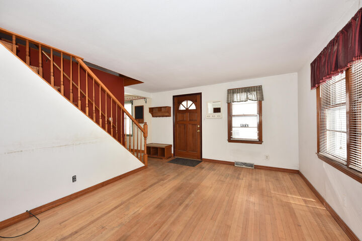 Property Photo:  4720 W Montrose Ave  WI 53219 