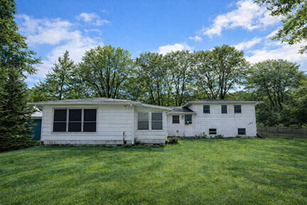 Property Photo: 15344 Lakeside Road MI 49116