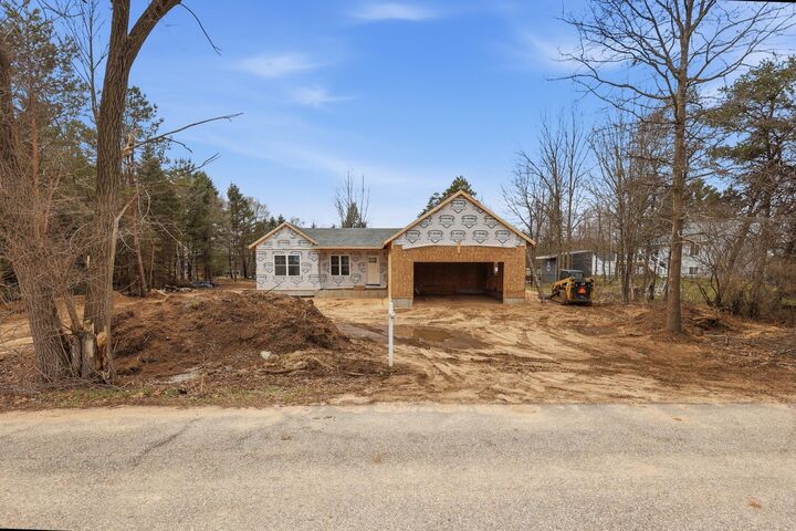 Property Photo:  644 Willow Street  MI 49329 