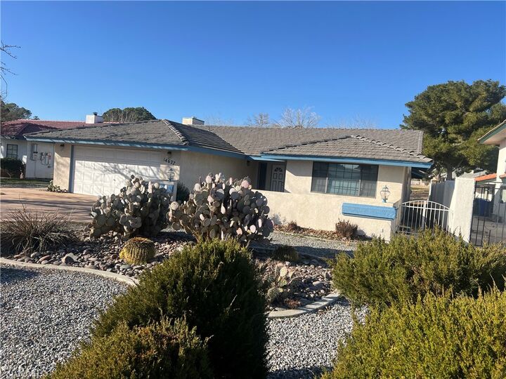 Property Photo:  14627 Greenbriar  CA 92342 