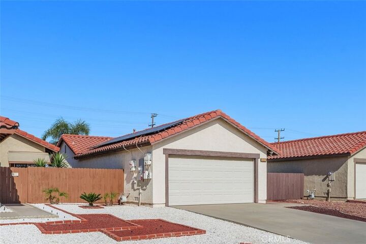 Property Photo:  26142 Sunnywood  CA 92586 
