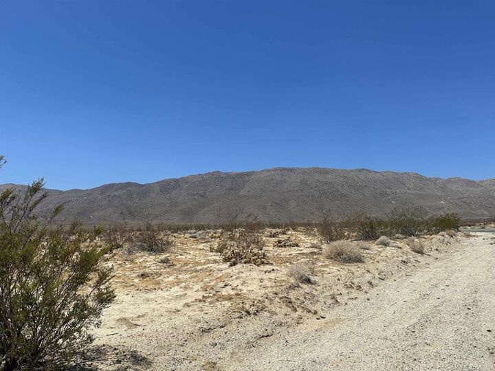 Property Photo:  1 Country Club Road  CA 92004 