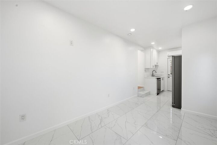 Property Photo:  220 39th A  CA 90266 