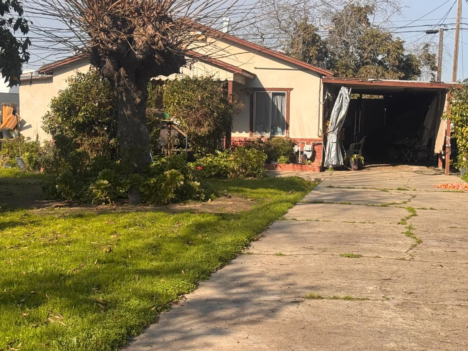 Property Photo:  721 Imperial Avenue  CA 95358 