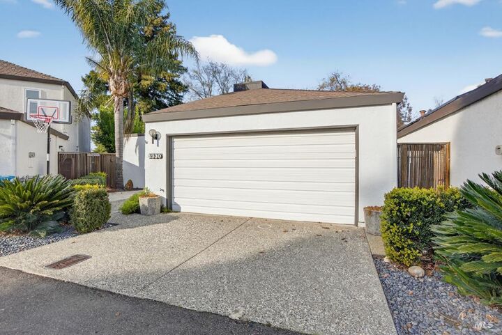 Property Photo:  1330 Blackberry Court  CA 95620 