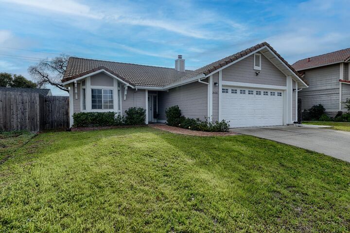 Property Photo:  2420 Inverness Drive  CA 95648 