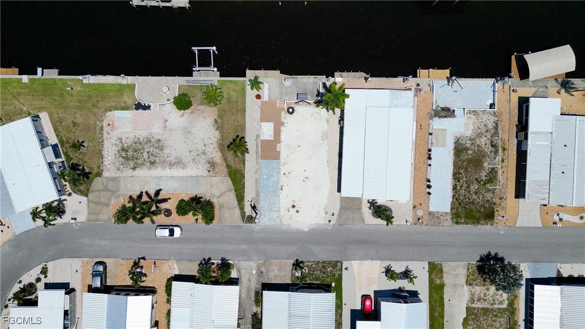 Property Photo:  4932 Gulfgate Lane  FL 33956 