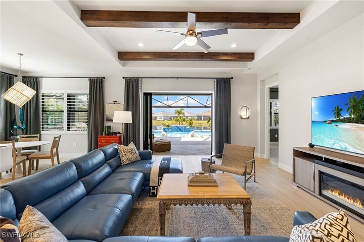 Property Photo:  3967 Pegasus Way  FL 34120 