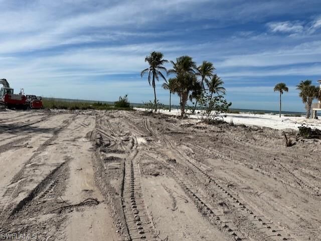 Property Photo:  5840 Estero Blvd  FL 33931 