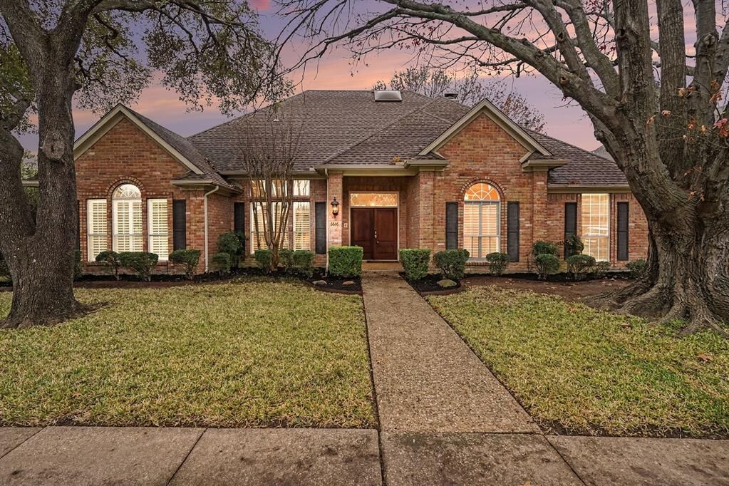 Property Photo:  6646 Genstar Lane  TX 75252 