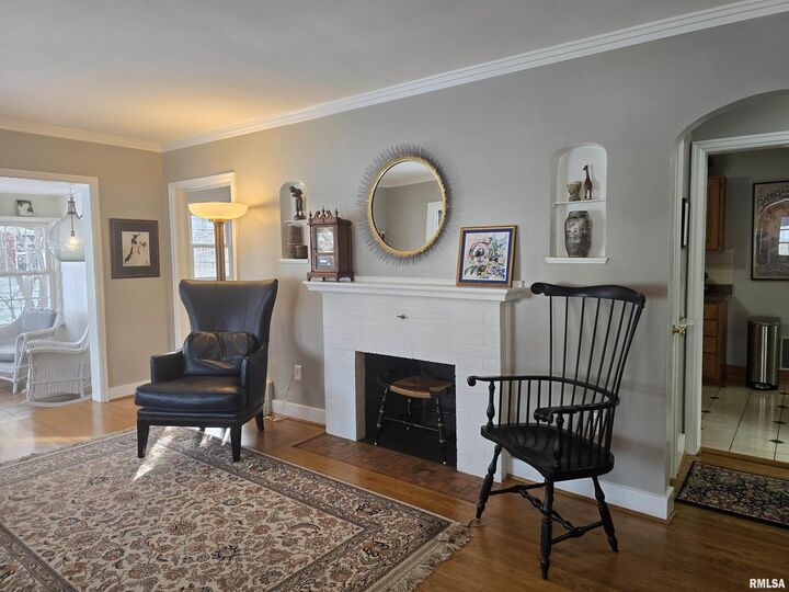 Property Photo:  310 N Avenue B  IL 61520-9206 