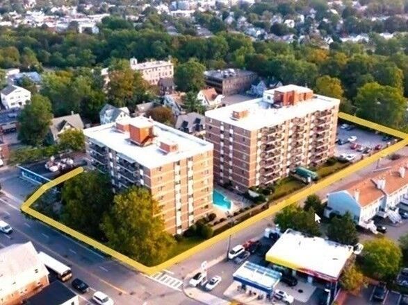 Property Photo: 10 Williams St 26 MA 02472