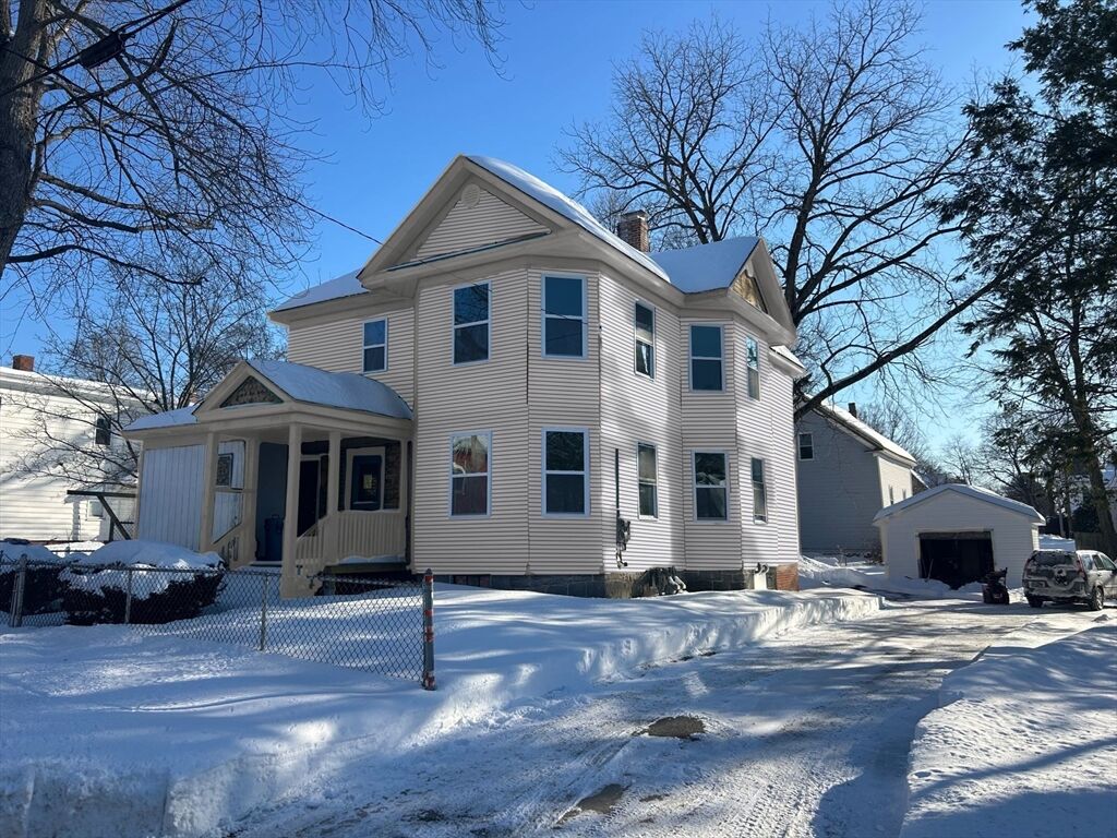 Property Photo:  15 Arlington St  MA 01453 