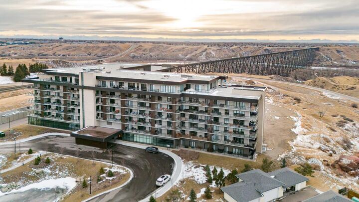 Property Photo: 102 Scenic Drive N 133 AB T1J 4L3