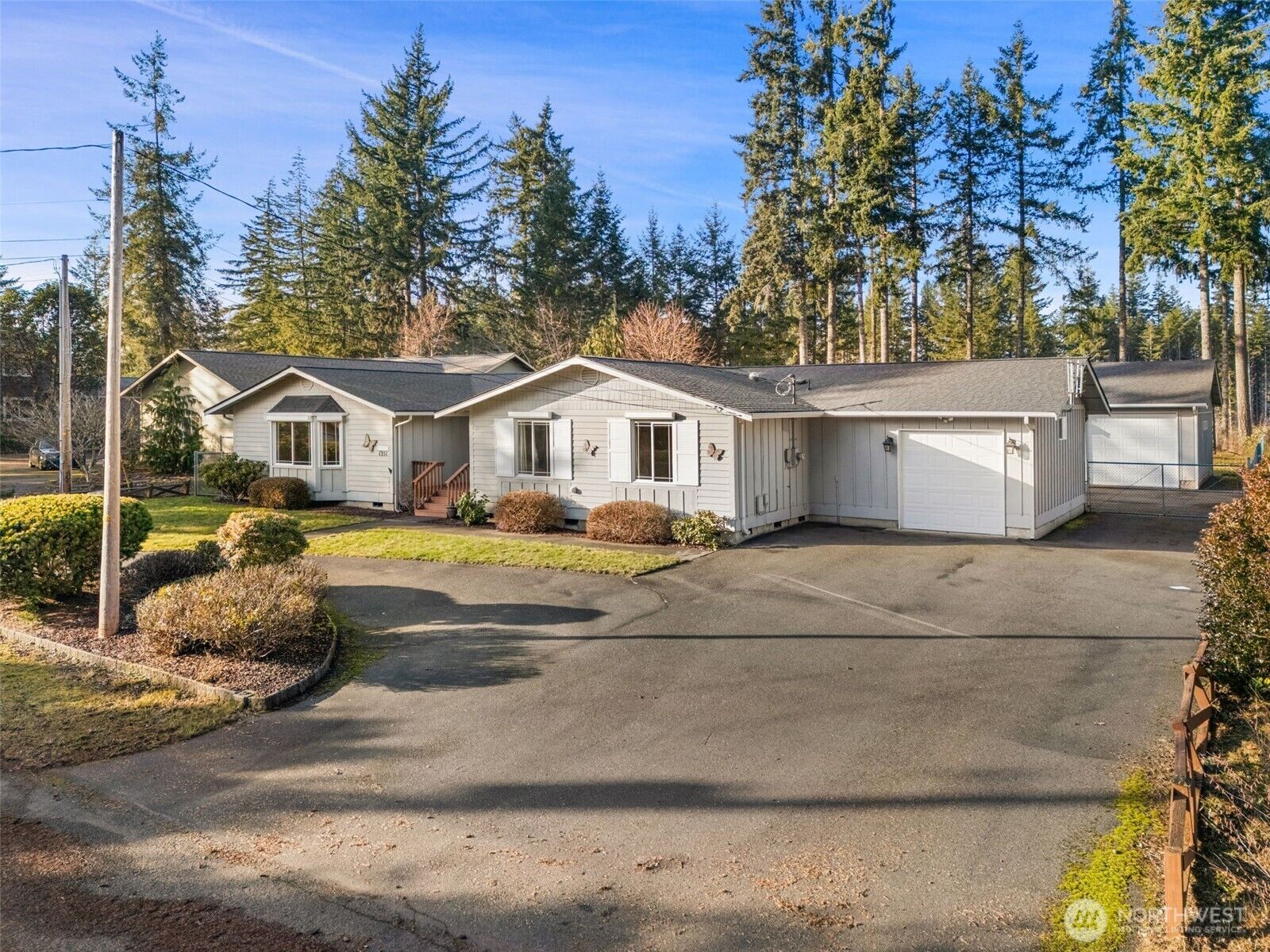 Property Photo:  1351 E Island Lake Drive  WA 98584 