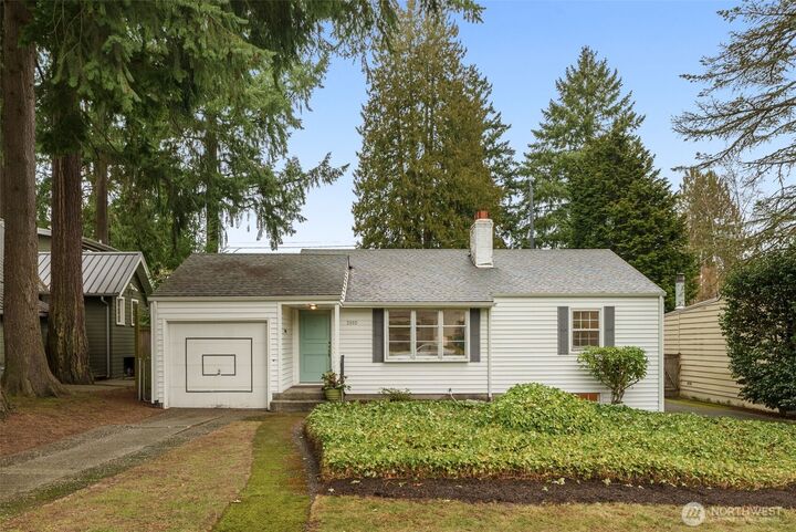 Property Photo:  3110 NE 84th Street  WA 98115 