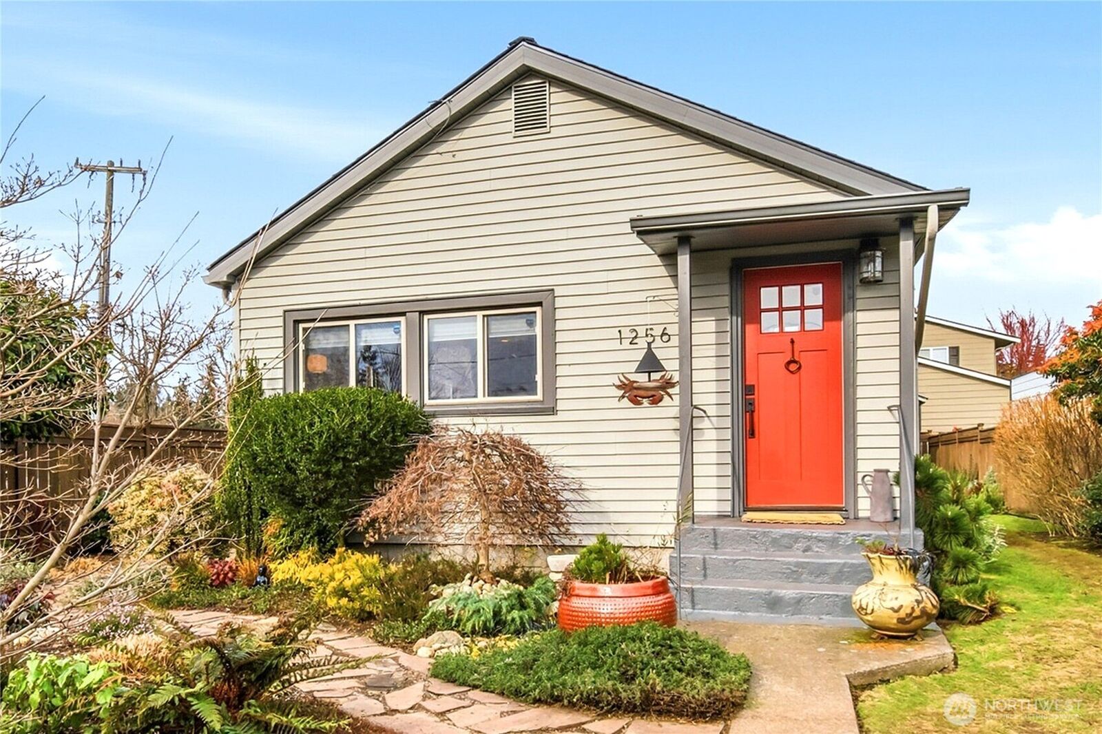 Property Photo:  1256 SW 148th Street  WA 98166 