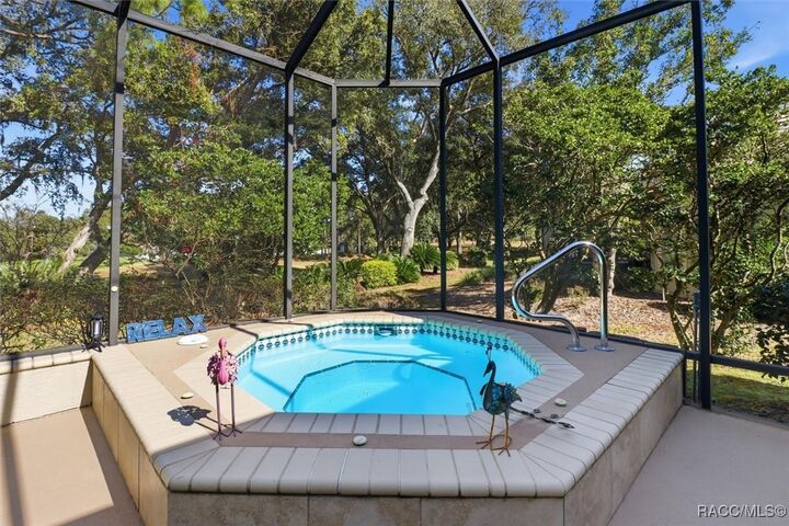 Property Photo:  3033 N Caves Valley Path  FL 34461 