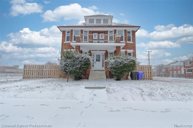 Property Photo:  4899 Hillsboro Street  MI 48204 