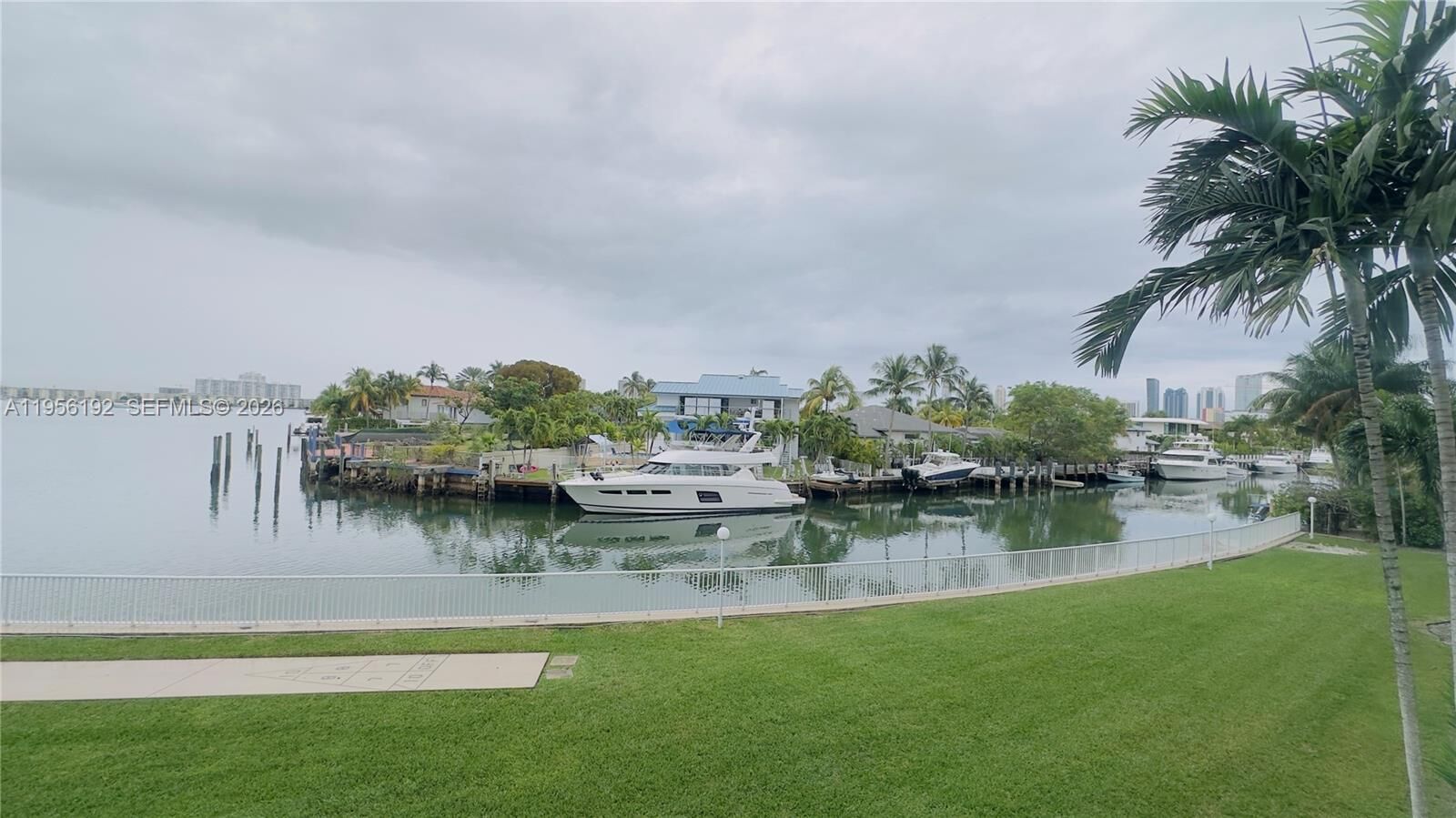 Property Photo:  2841 NE 163rd St 207  FL 33160 