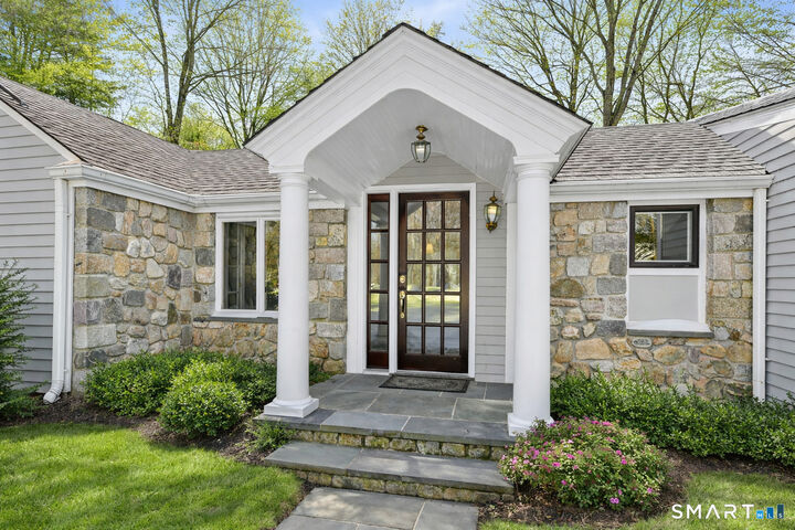 Property Photo:  815 Valley Road  CT 06840 