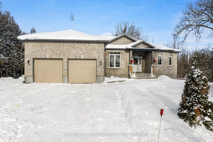 Property Photo:  111 Facchin Drive  ON K7C 0G6 