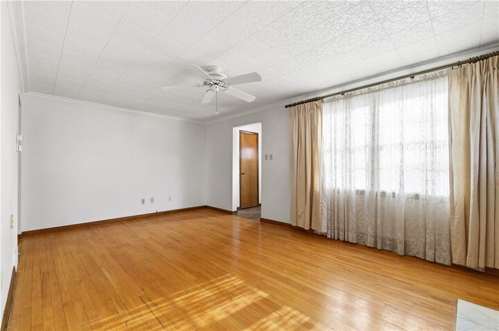 Property Photo:  153 Pleasant Hills Blvd  PA 15236 