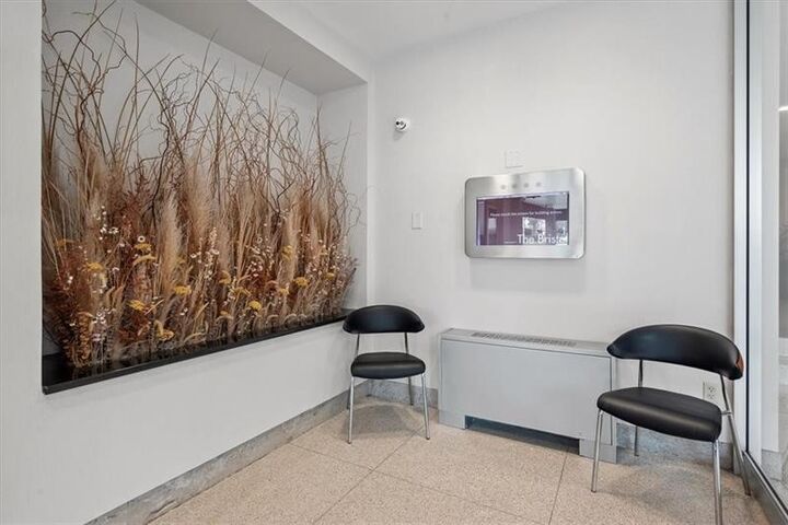 Property Photo: 154 N Bellefield Avenue 44 PA 15213