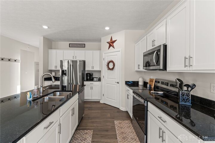 Property Photo:  7943 Parsley Place  OH 45315 