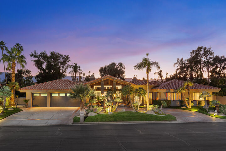 Property Photo:  42515 Castle Harbor Court  CA 92203 