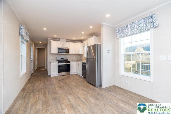 Property Photo: 465 Royal Manor Road Lot 3 PA 18042