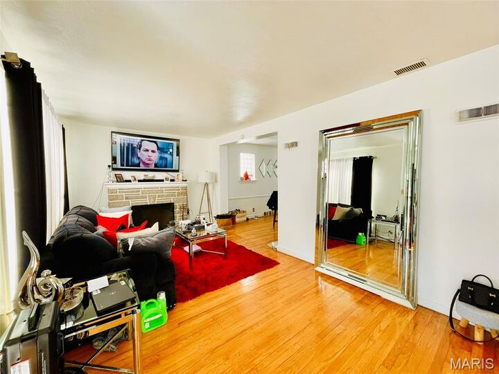 Property Photo:  1439 McLaran Avenue  MO 63147 