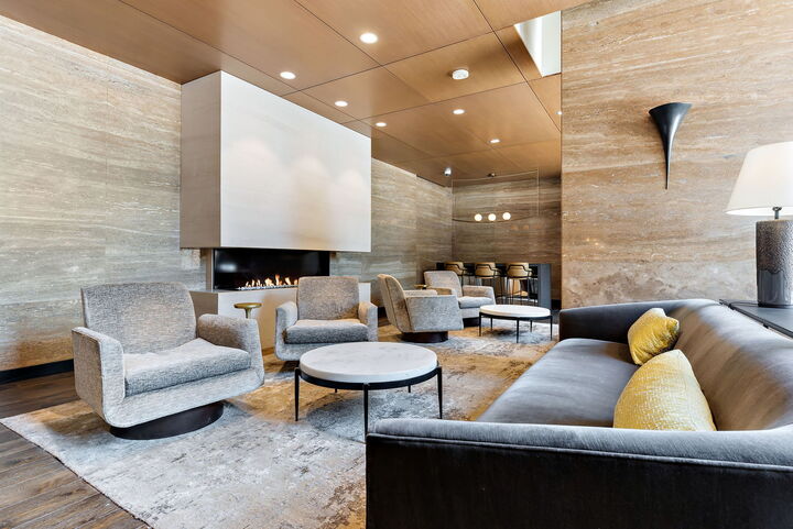 Property Photo:  1030 N State Street 17K  IL 60610 