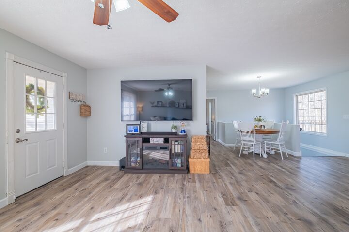 Property Photo:  74 Snow Tree Bnd  TN 37355 