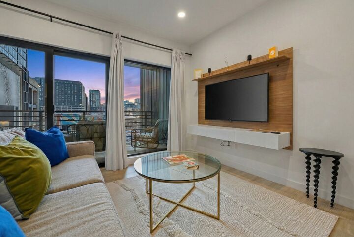 Property Photo:  635 7th Ave S 417  TN 37203 