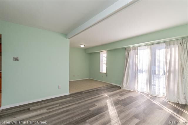 Property Photo:  31993 W 12 Mile Road 109  MI 48334 