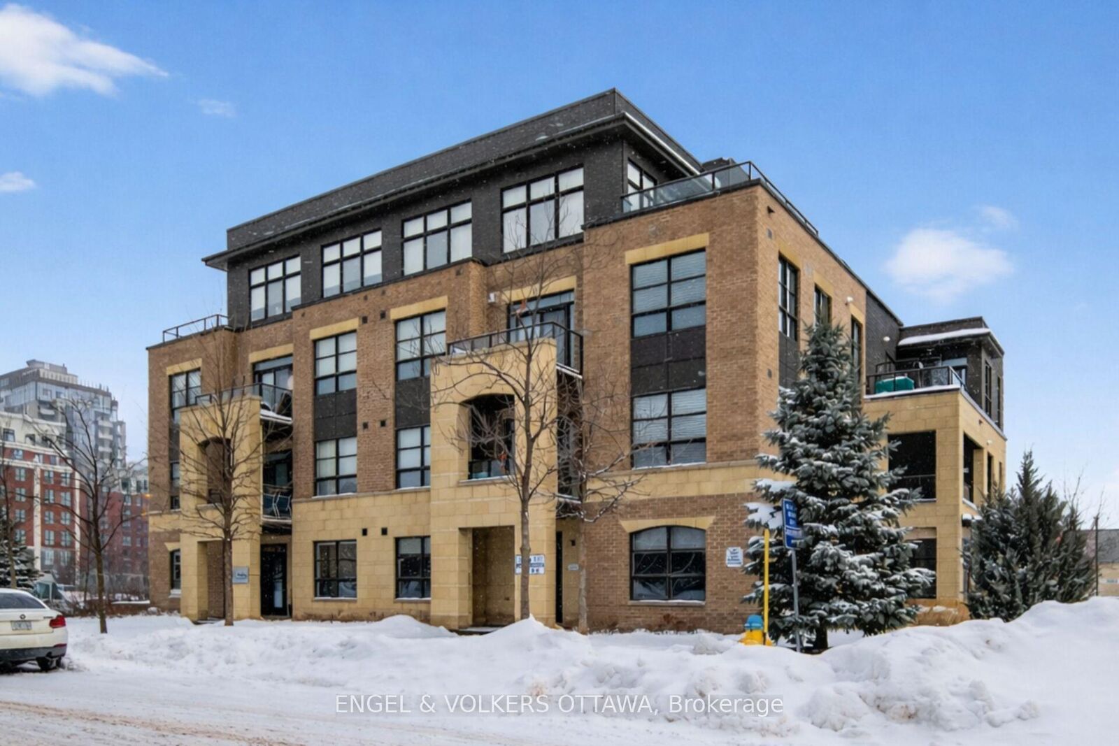 Property Photo:  399 Bayrose Drive W 401  ON K2J 5W3 