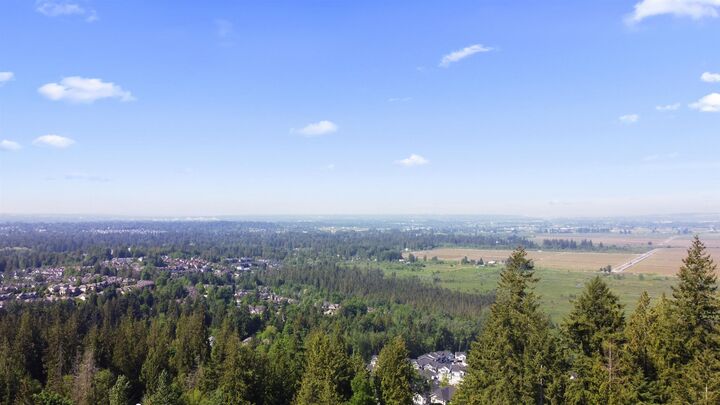 Property Photo: 23287 141 Avenue BC V4R 2R4