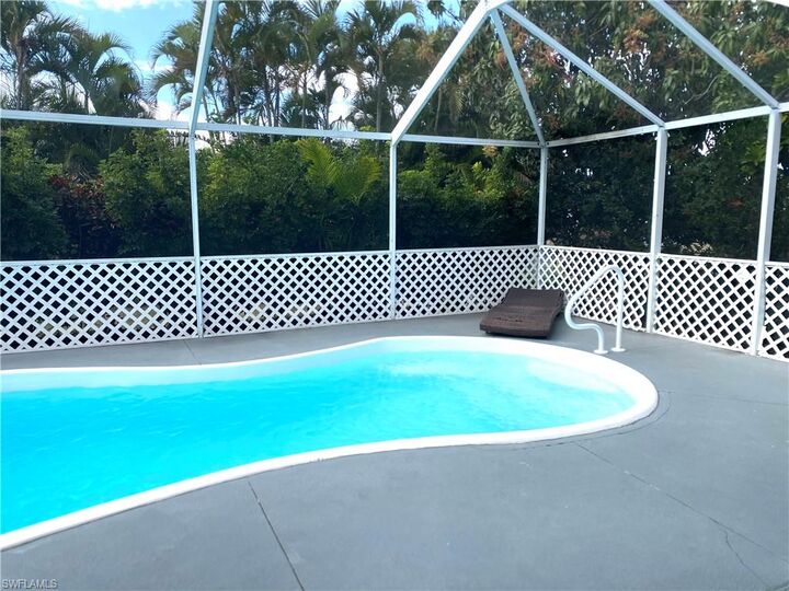 Property Photo:  2522 SW 9th Pl  FL 33914 