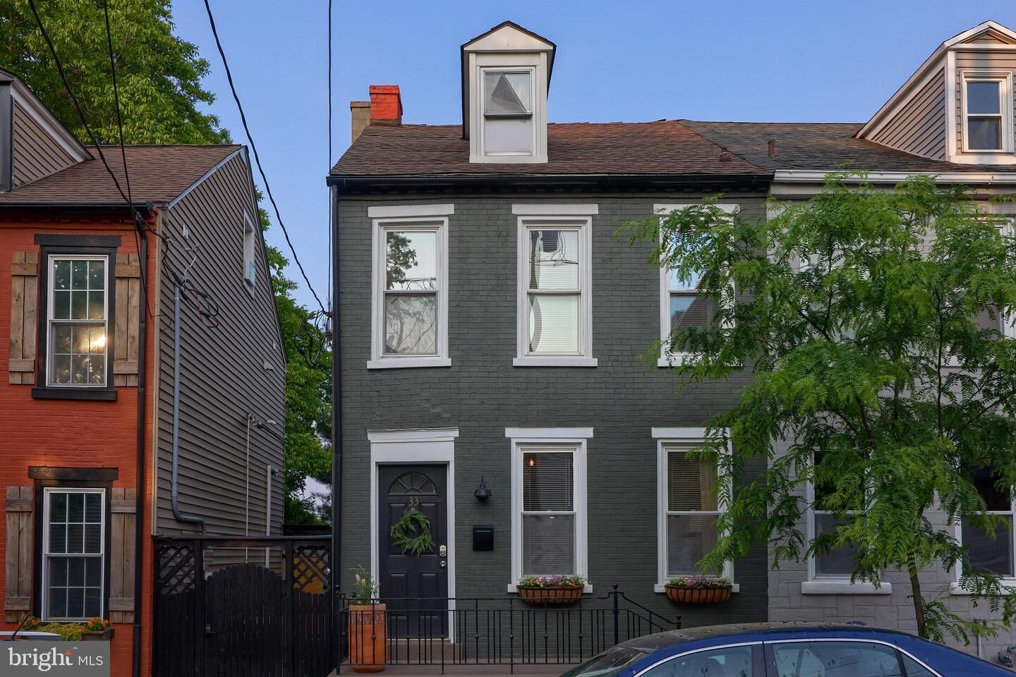 Property Photo: 33 N Mary Street PA 17603