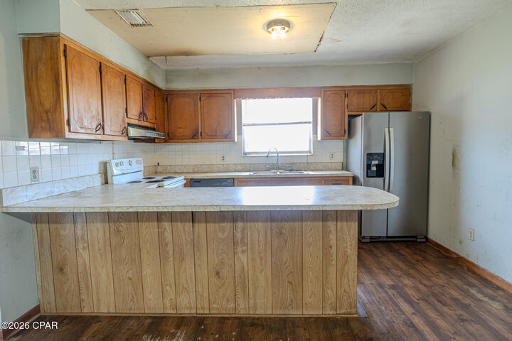 Property Photo: 218 S Charlene Drive FL 32404