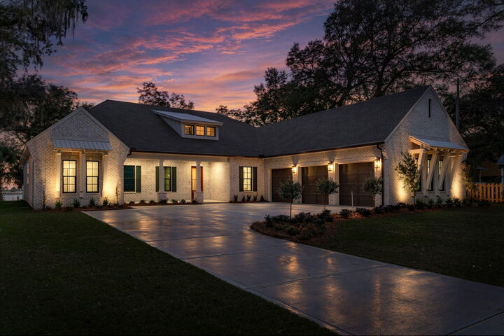 Property Photo:  191 W Miracle Strip Parkway  FL 32569 