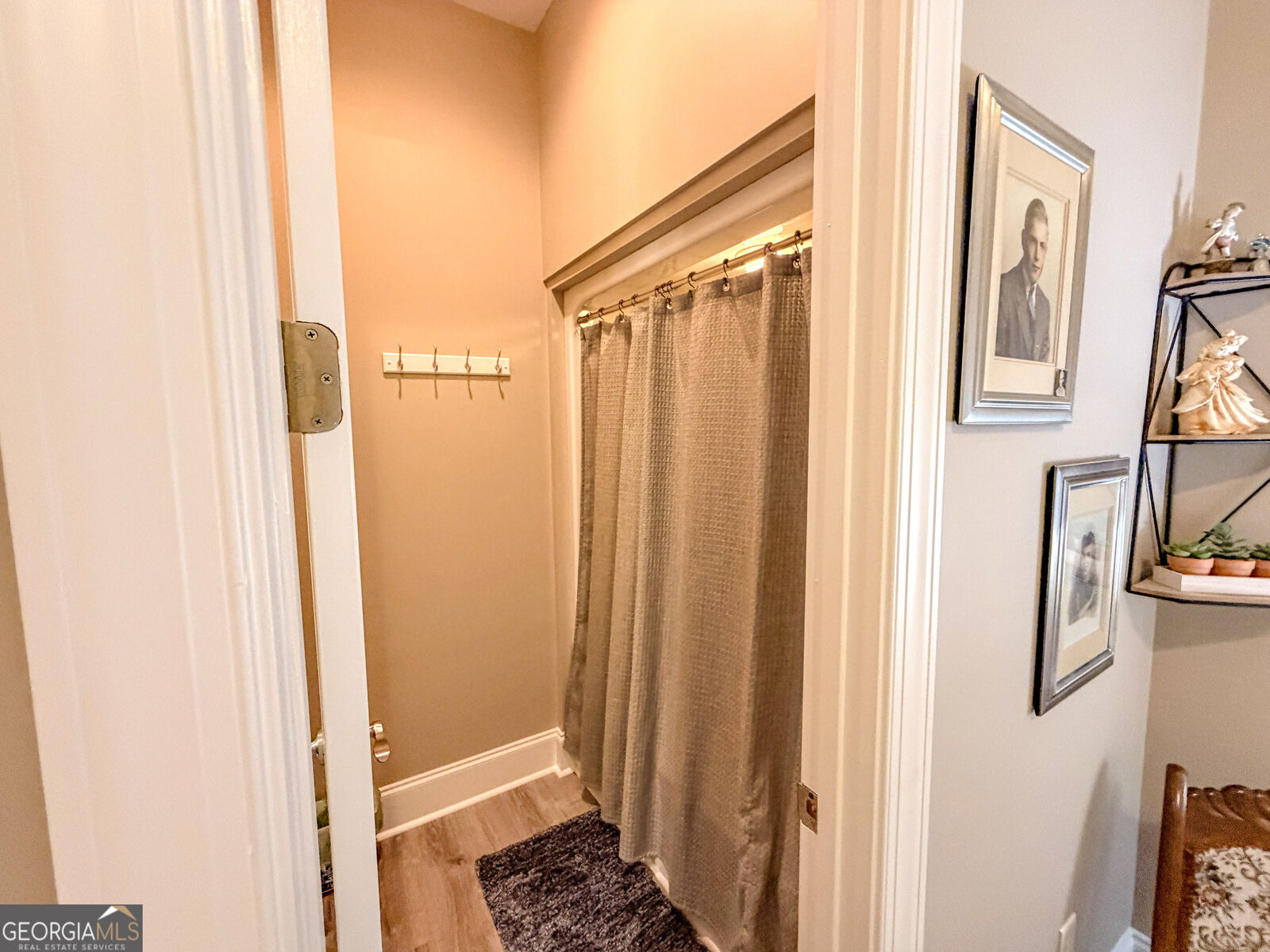 Property Photo:  303 Winchester Court  GA 31021 