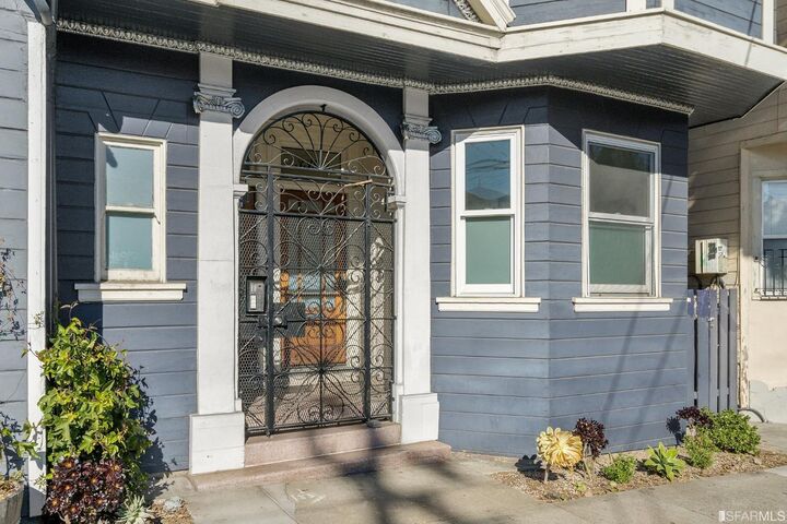 Property Photo: 3390 16th Street CA 94114