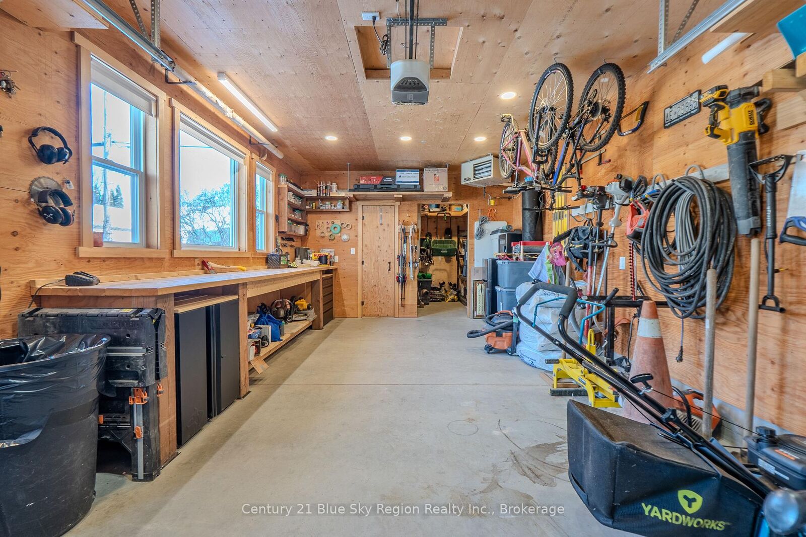 Photo de la propriété:  370 Aubrey Street  ON P1B 6H9 